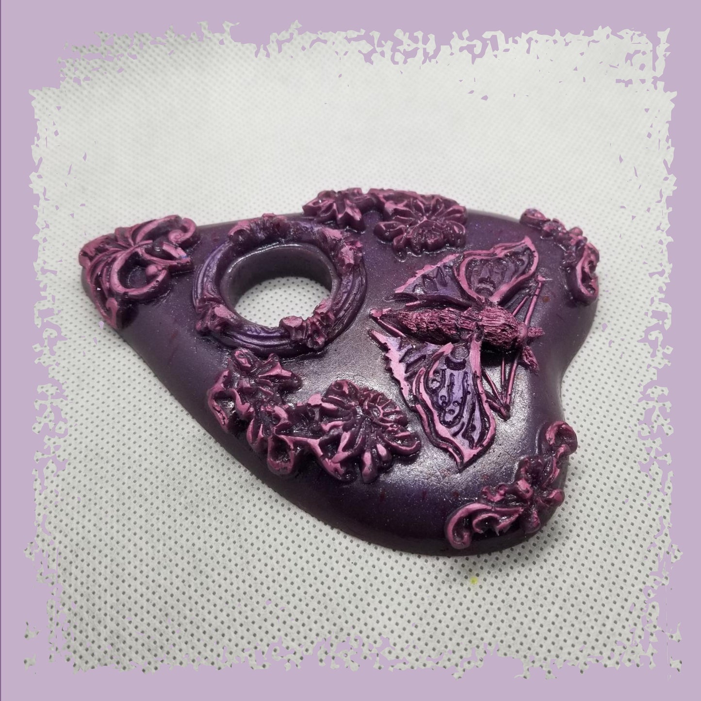 goutte ouija violette